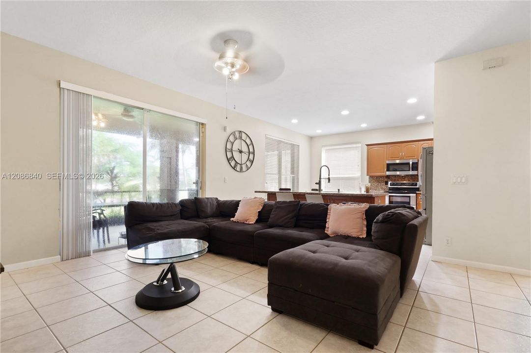 For Sale: $760,000 (4 beds, 3 baths, 2163 Square Feet)