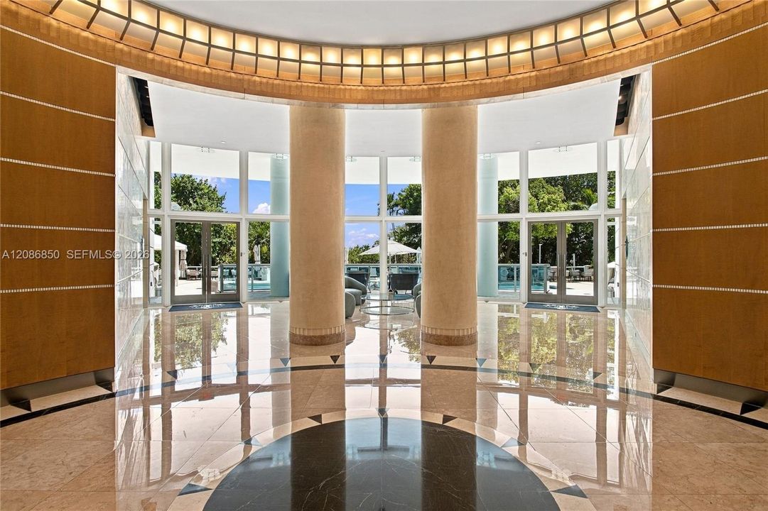 En Venta: $2,250,000 (3 camas, 3 baños, 2310 Pies cuadrados)