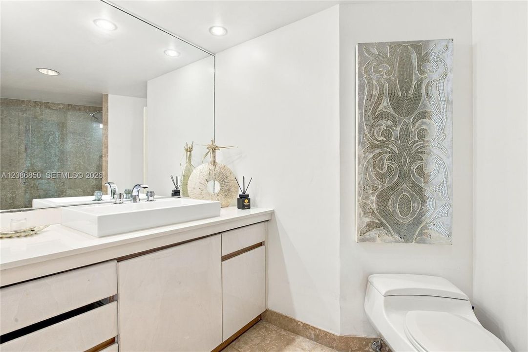 En Venta: $2,250,000 (3 camas, 3 baños, 2310 Pies cuadrados)