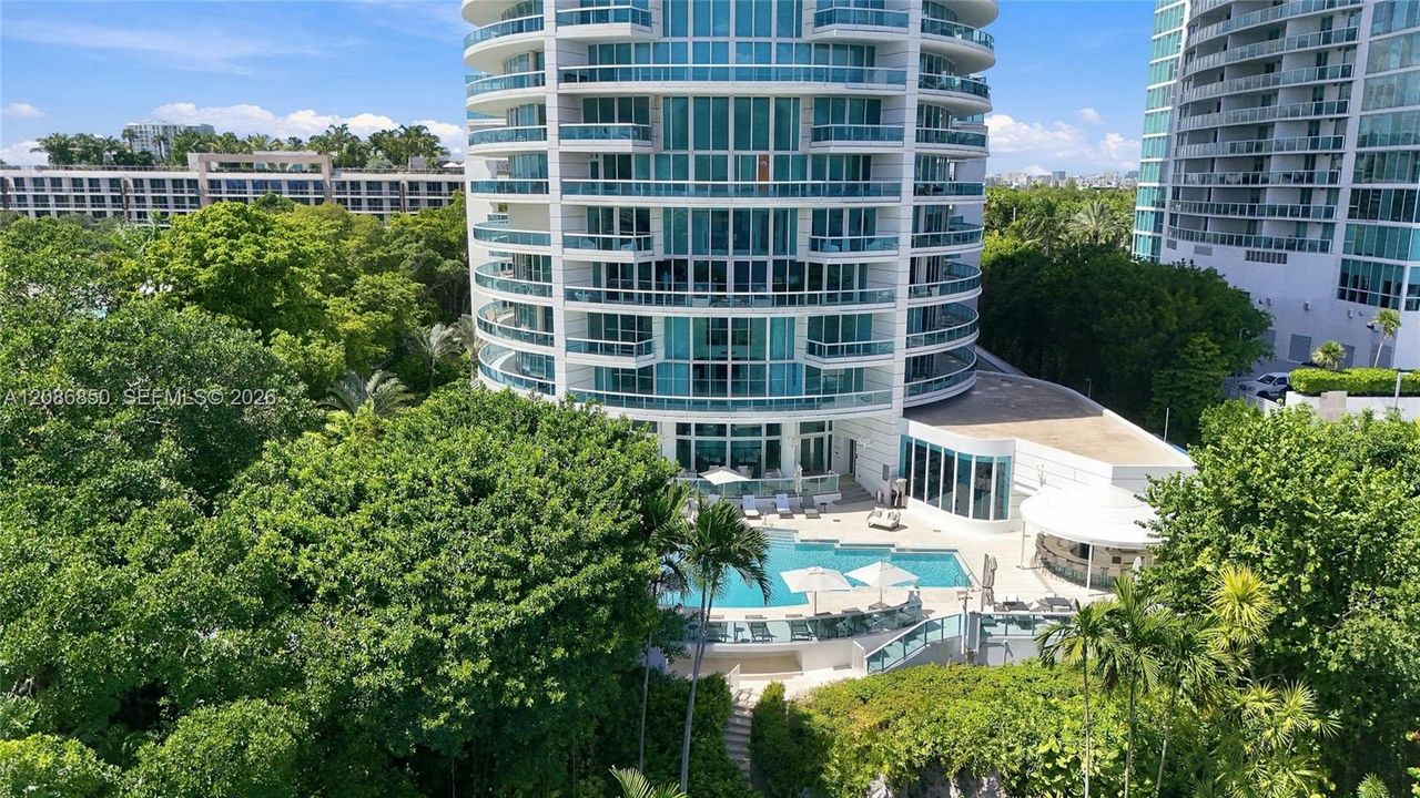 En Venta: $2,250,000 (3 camas, 3 baños, 2310 Pies cuadrados)