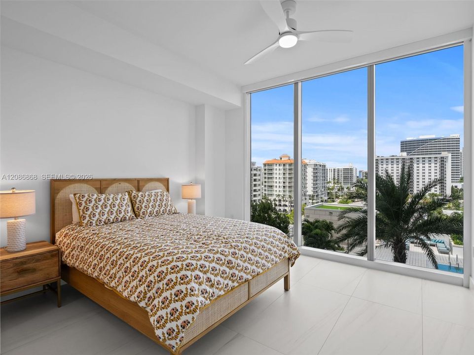 En Venta: $1,925,000 (2 camas, 3 baños, 1789 Pies cuadrados)