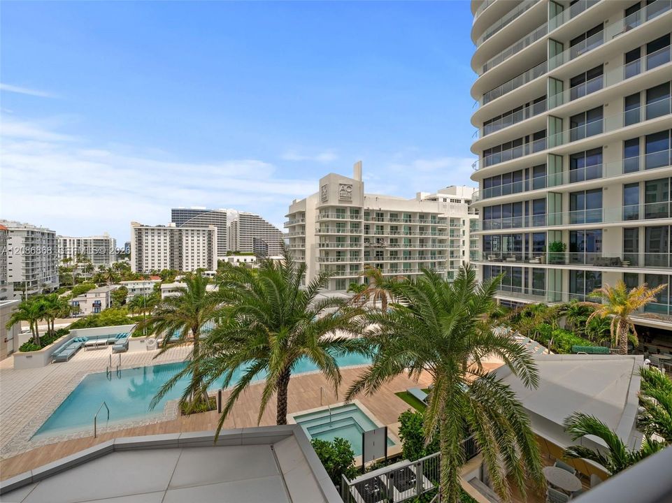 En Venta: $1,925,000 (2 camas, 3 baños, 1789 Pies cuadrados)