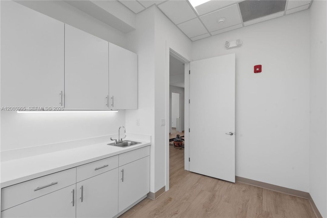 PRIVATE OFFICE/TREATMENT ROOM #6