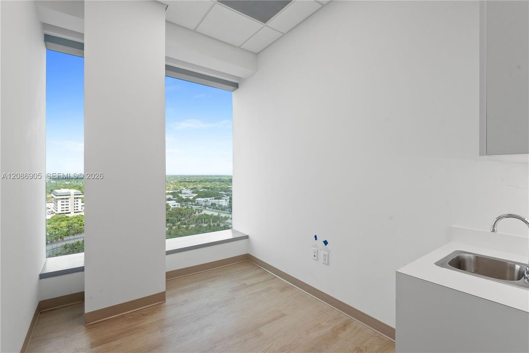 TREATMENT ROOM #1