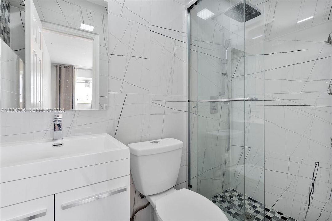 На продажу: $999,000 (3 спален, 2 ванн, 1694 Квадратных фут)