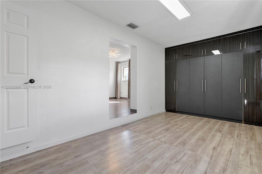На продажу: $999,000 (3 спален, 2 ванн, 1694 Квадратных фут)