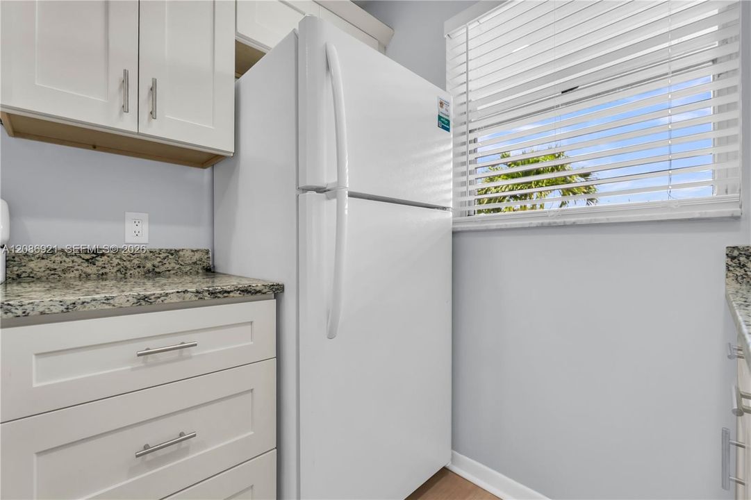 For Rent: $1,800 (2 beds, 2 baths, 1175 Square Feet)