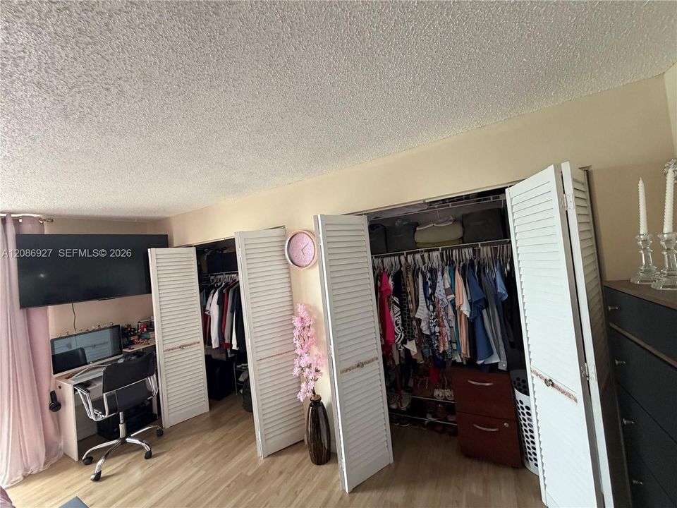 En Renta: $2,100 (1 camas, 1 baños, 980 Pies cuadrados)