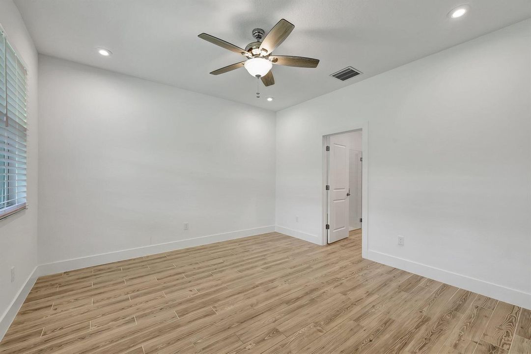 13-web-or-mls-632A9557