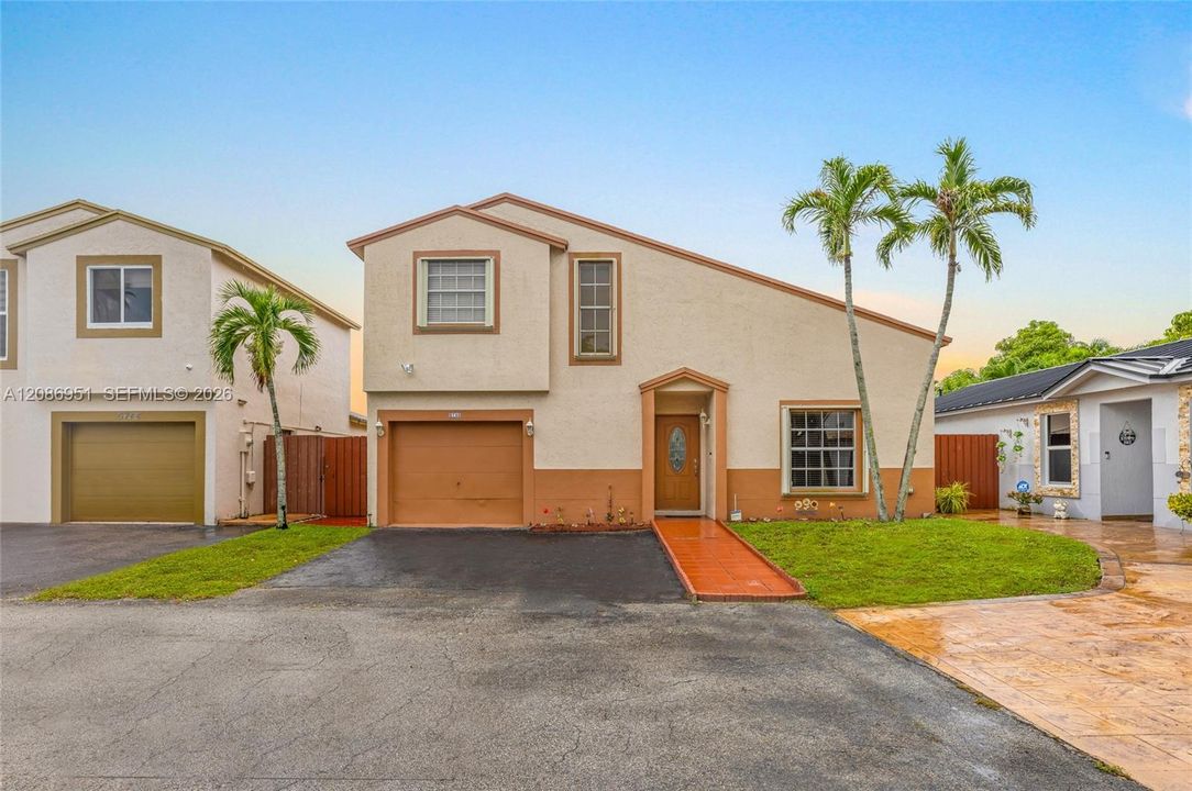 En Venta: $519,000 (3 camas, 2 baños, 1425 Pies cuadrados)