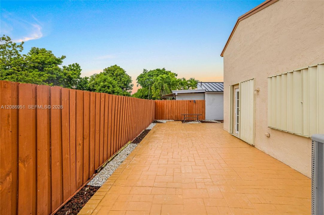 En Venta: $519,000 (3 camas, 2 baños, 1425 Pies cuadrados)