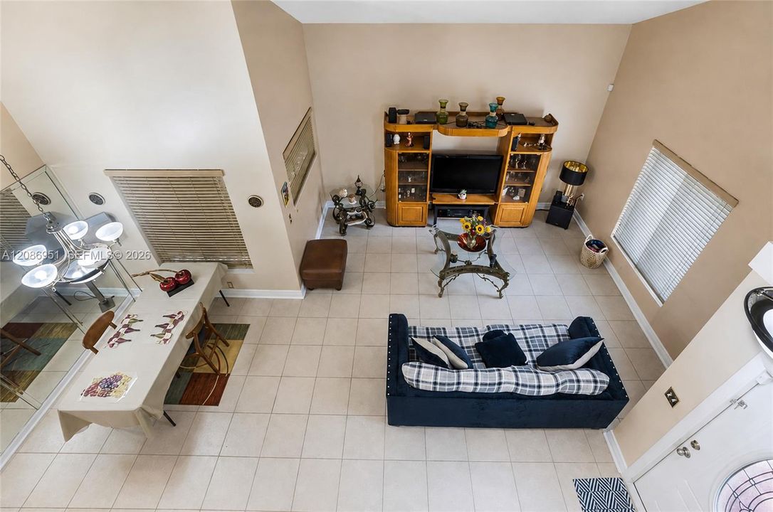 En Venta: $519,000 (3 camas, 2 baños, 1425 Pies cuadrados)