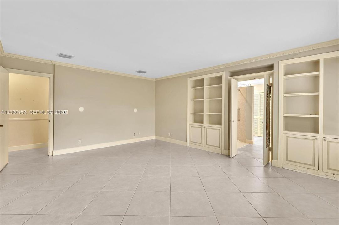 For Rent: $22,000 (3 beds, 3 baths, 2471 Square Feet)