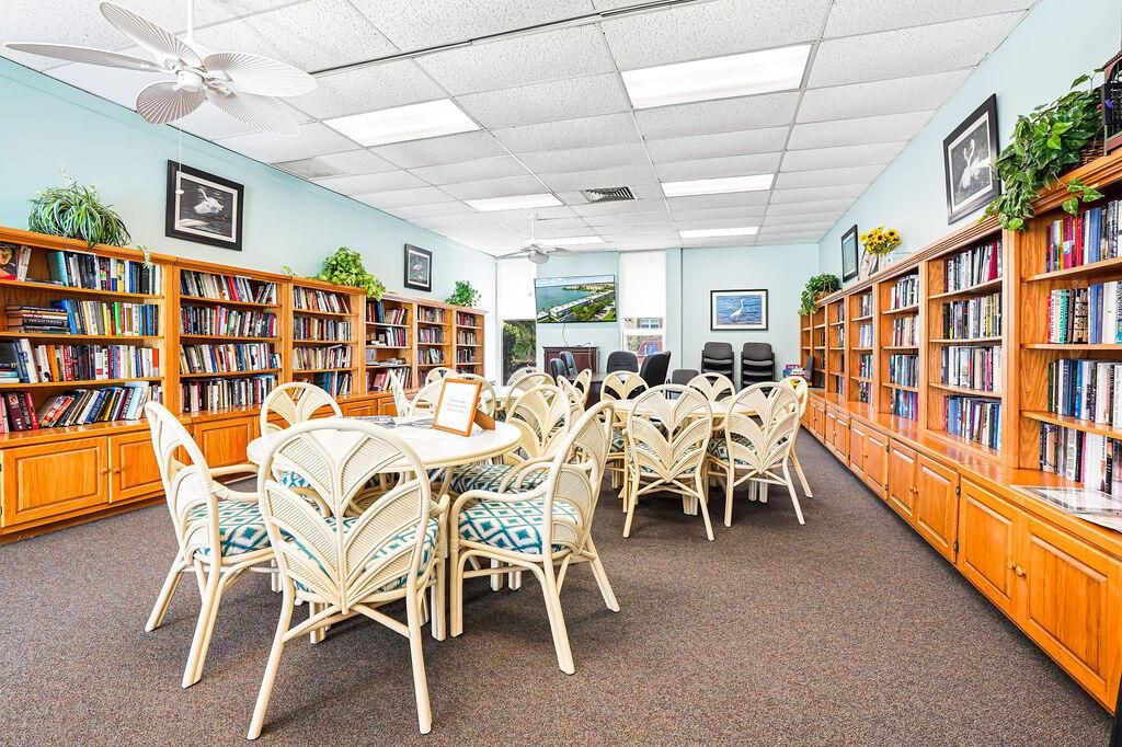 Social Room