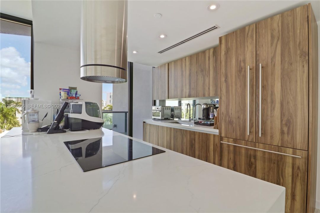 En Venta: $2,050,000 (3 camas, 3 baños, 1662 Pies cuadrados)