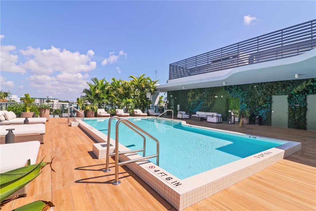 En Venta: $2,050,000 (3 camas, 3 baños, 1662 Pies cuadrados)