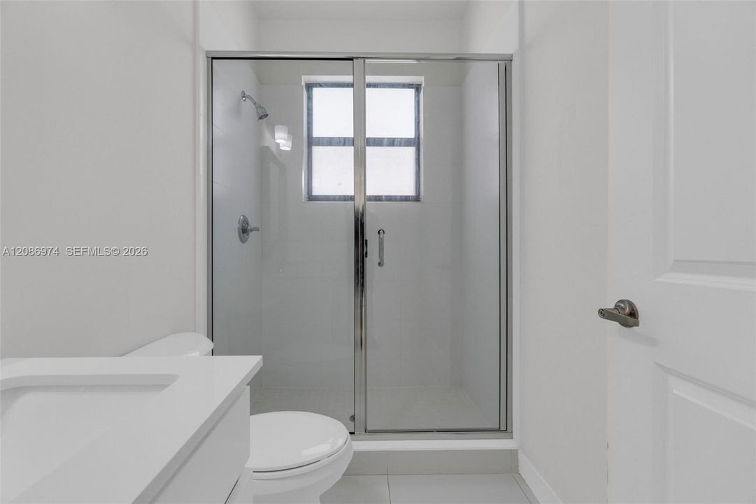 For Rent: $4,300 (4 beds, 3 baths, 1997 Square Feet)