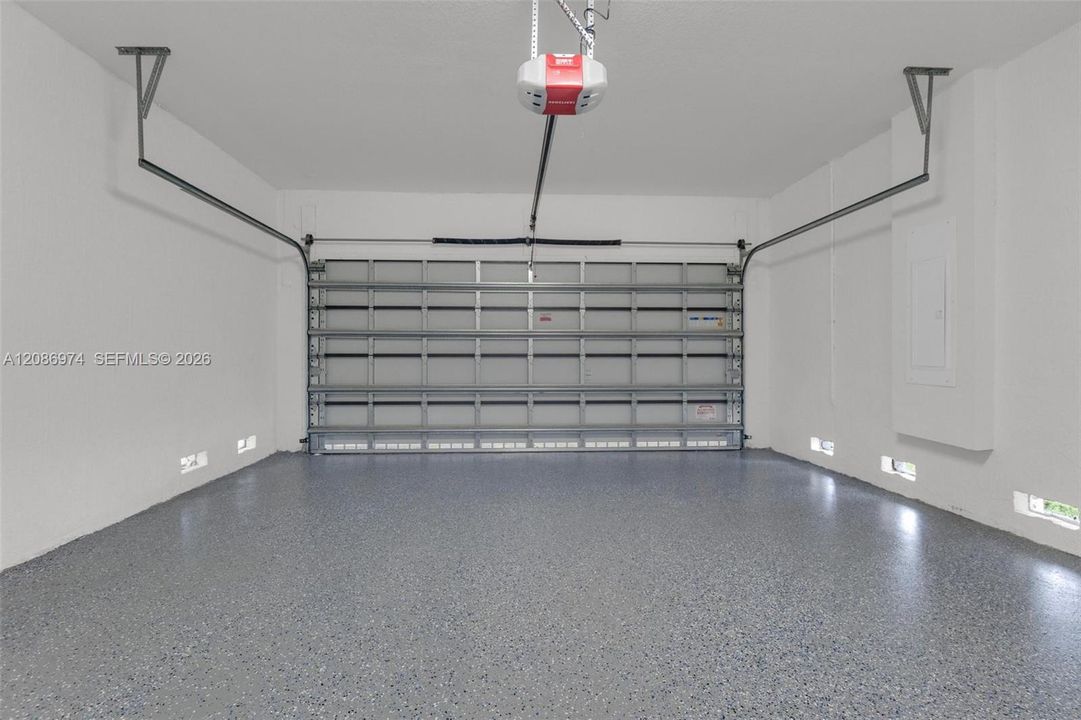 For Rent: $4,300 (4 beds, 3 baths, 1997 Square Feet)