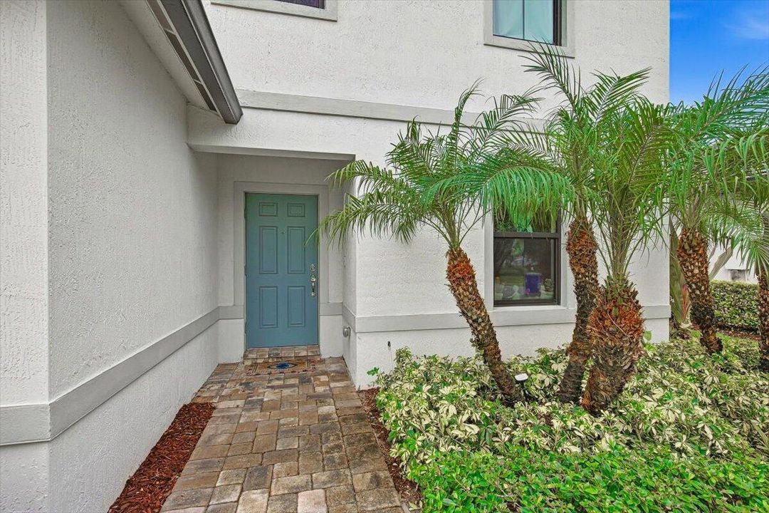28-Front Home-E