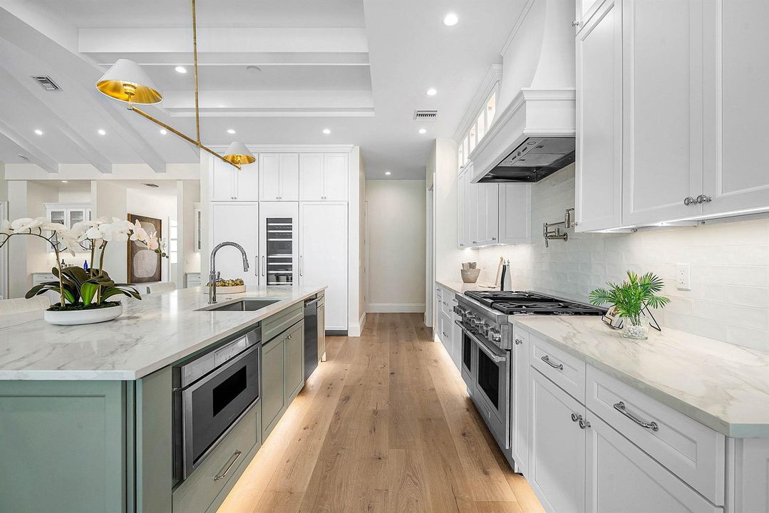 Kitchen 5