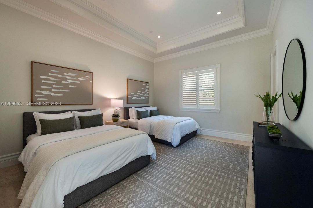 For Sale: $10,875,000 (7 beds, 8 baths, 9545 Square Feet)