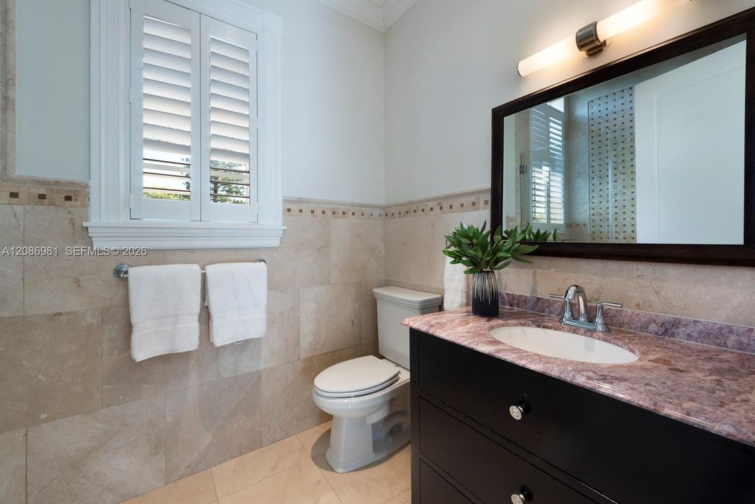 For Sale: $10,875,000 (7 beds, 8 baths, 9545 Square Feet)
