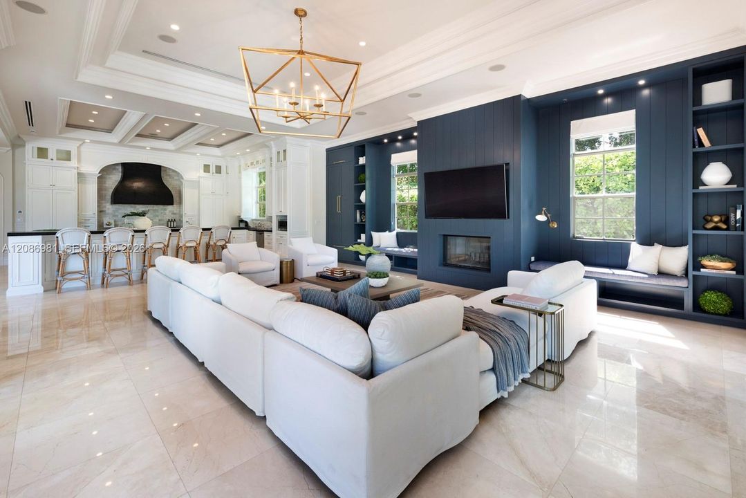 For Sale: $10,875,000 (7 beds, 8 baths, 9545 Square Feet)