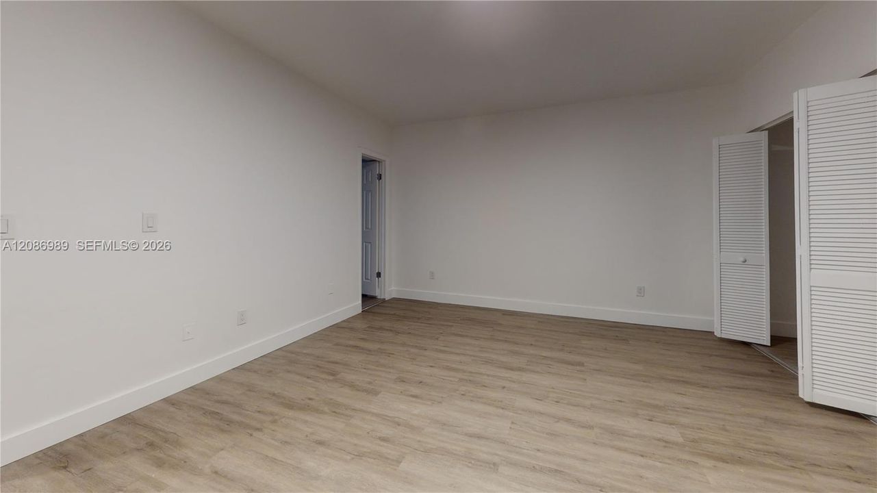 В аренду: $1,800 (1 спален, 1 ванн, 6607 Квадратных фут)