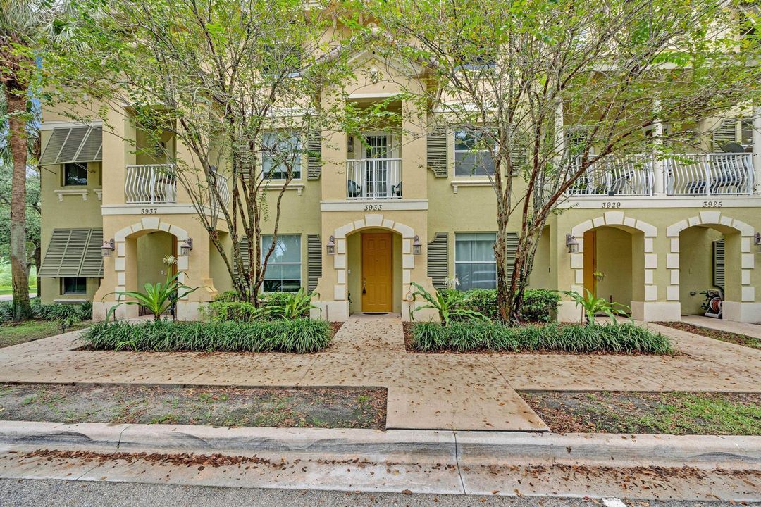 Exterior Front