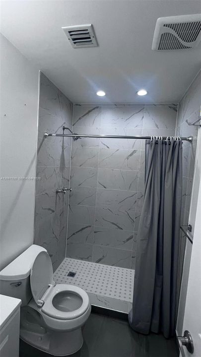 В аренду: $1,200 (1 спален, 1 ванн, 2112 Квадратных фут)