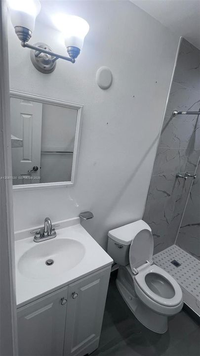 В аренду: $1,200 (1 спален, 1 ванн, 2112 Квадратных фут)