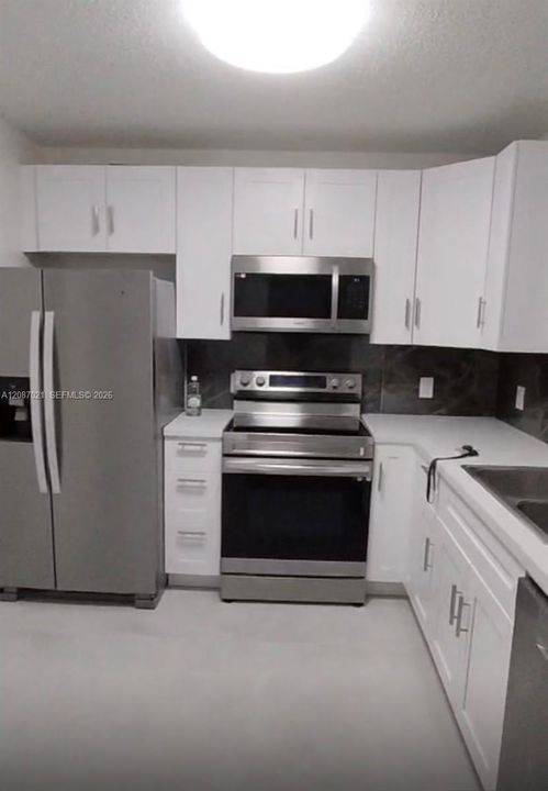 En Venta: $365,000 (2 camas, 2 baños, 1058 Pies cuadrados)