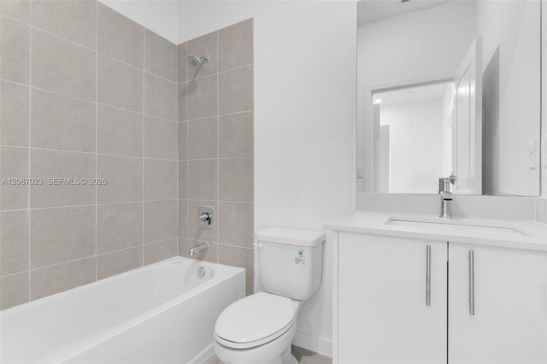 В аренду: $2,899 (4 спален, 3 ванн, 1633 Квадратных фут)