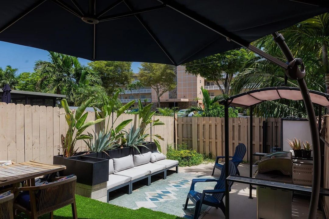 450 SE 7th St #232-Dania Beach-FL-33004-