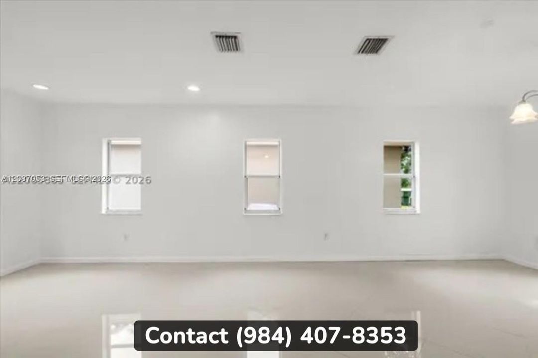 For Rent: $2,660 (3 beds, 2 baths, 1739 Square Feet)