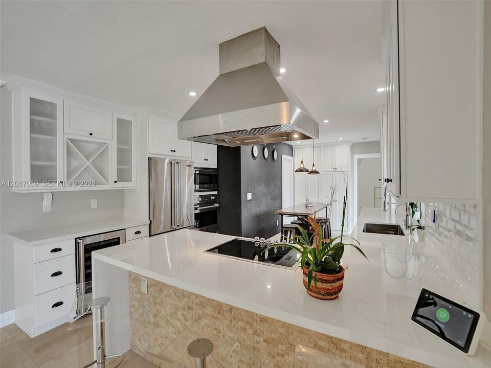 For Rent: $15,500 (4 beds, 3 baths, 2316 Square Feet)