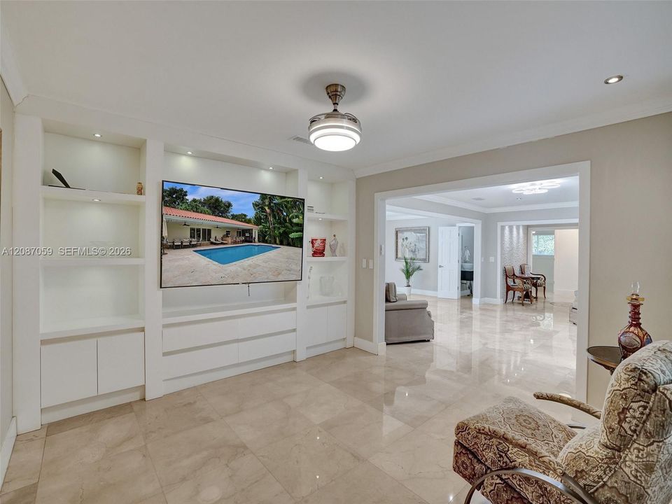 For Rent: $15,500 (4 beds, 3 baths, 2316 Square Feet)