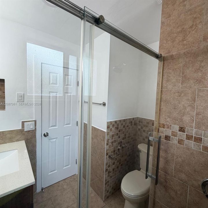 En Renta: $4,350 (5 camas, 2 baños, 1876 Pies cuadrados)