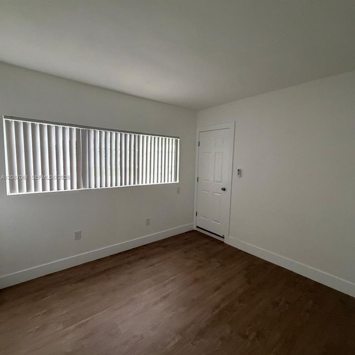 En Renta: $4,350 (5 camas, 2 baños, 1876 Pies cuadrados)