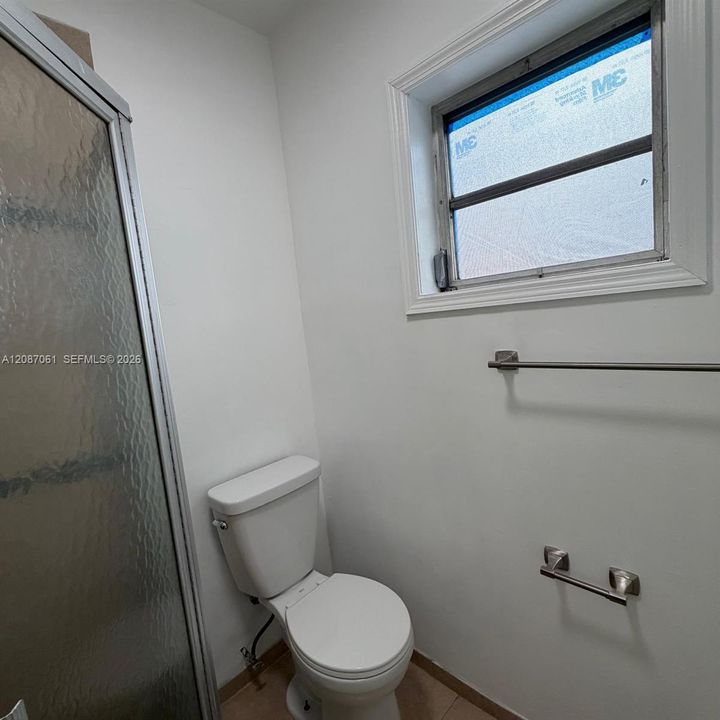 En Renta: $4,350 (5 camas, 2 baños, 1876 Pies cuadrados)