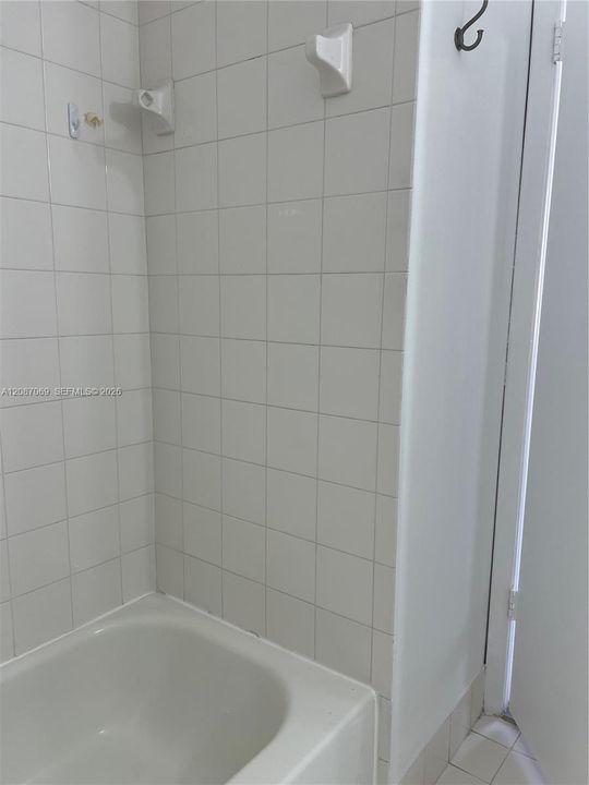 For Rent: $2,500 (2 beds, 2 baths, 1130 Square Feet)