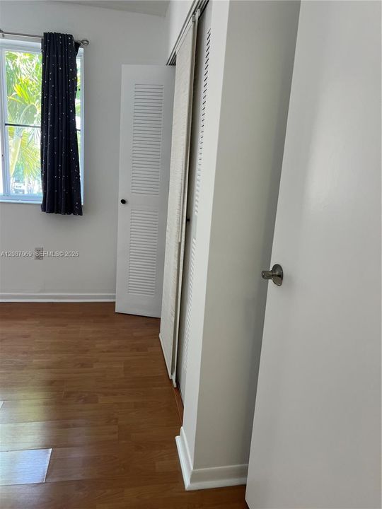 For Rent: $2,500 (2 beds, 2 baths, 1130 Square Feet)