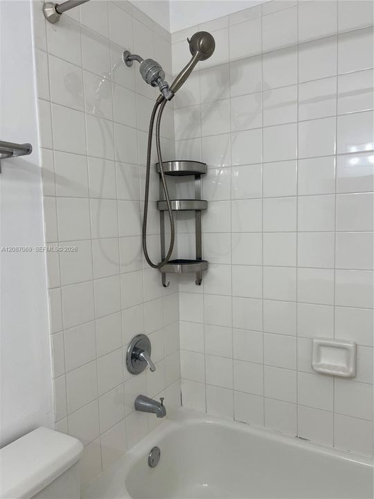 For Rent: $2,500 (2 beds, 2 baths, 1130 Square Feet)