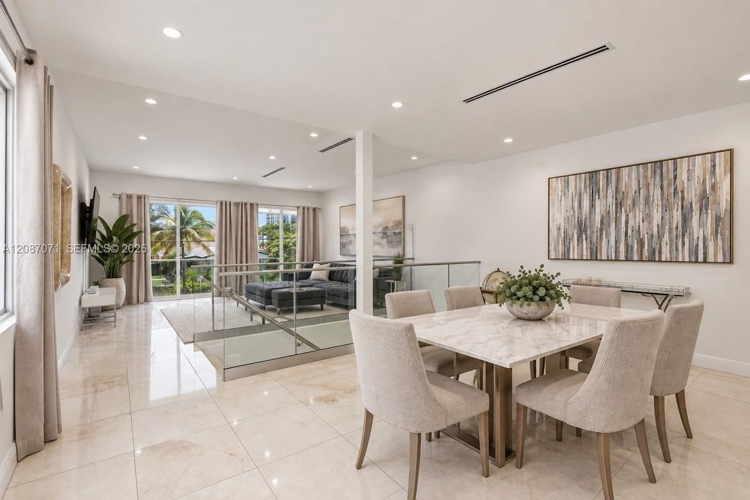 En Venta: $1,145,000 (3 camas, 3 baños, 2108 Pies cuadrados)