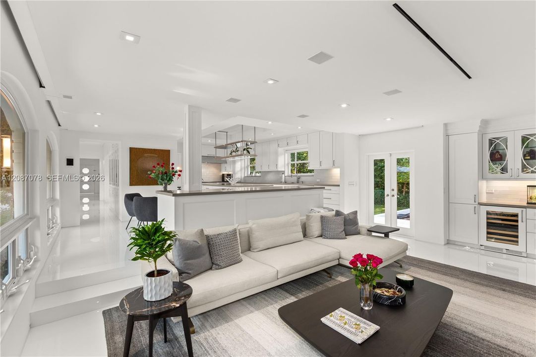 En Venta: $8,998,000 (5 camas, 5 baños, 5427 Pies cuadrados)