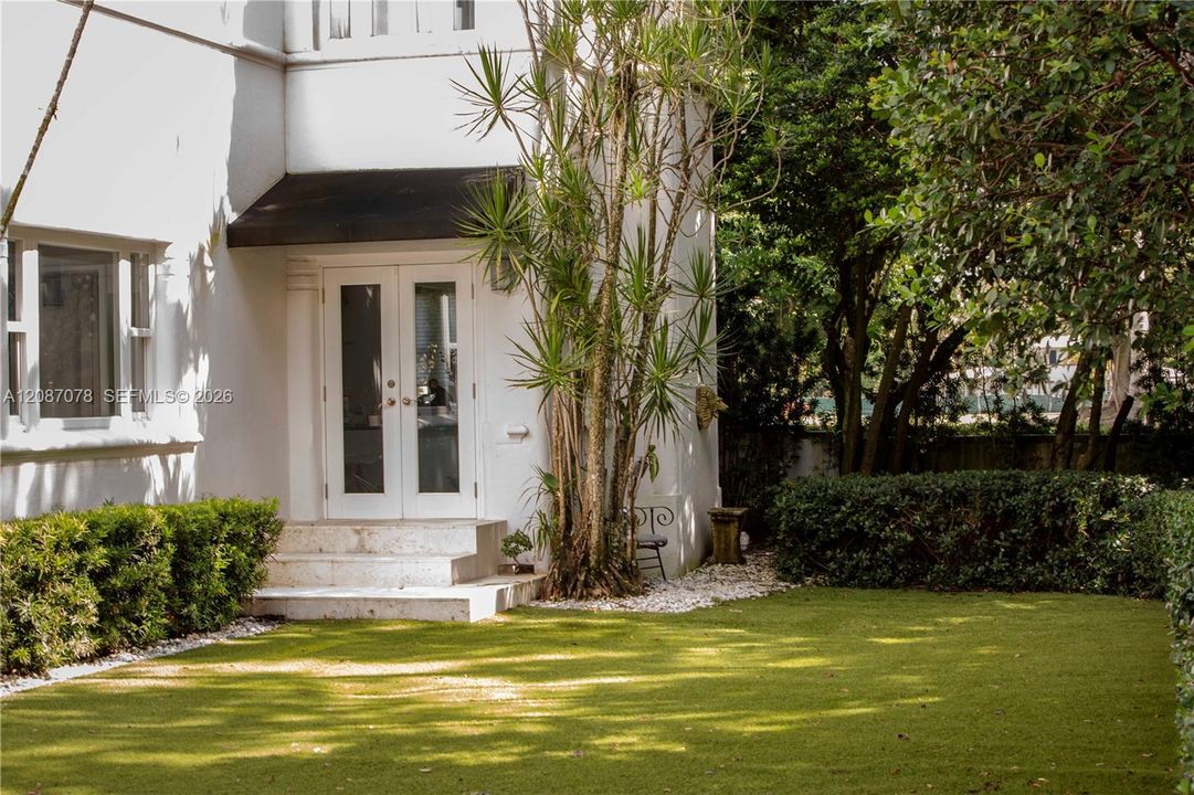 En Venta: $8,998,000 (5 camas, 5 baños, 5427 Pies cuadrados)