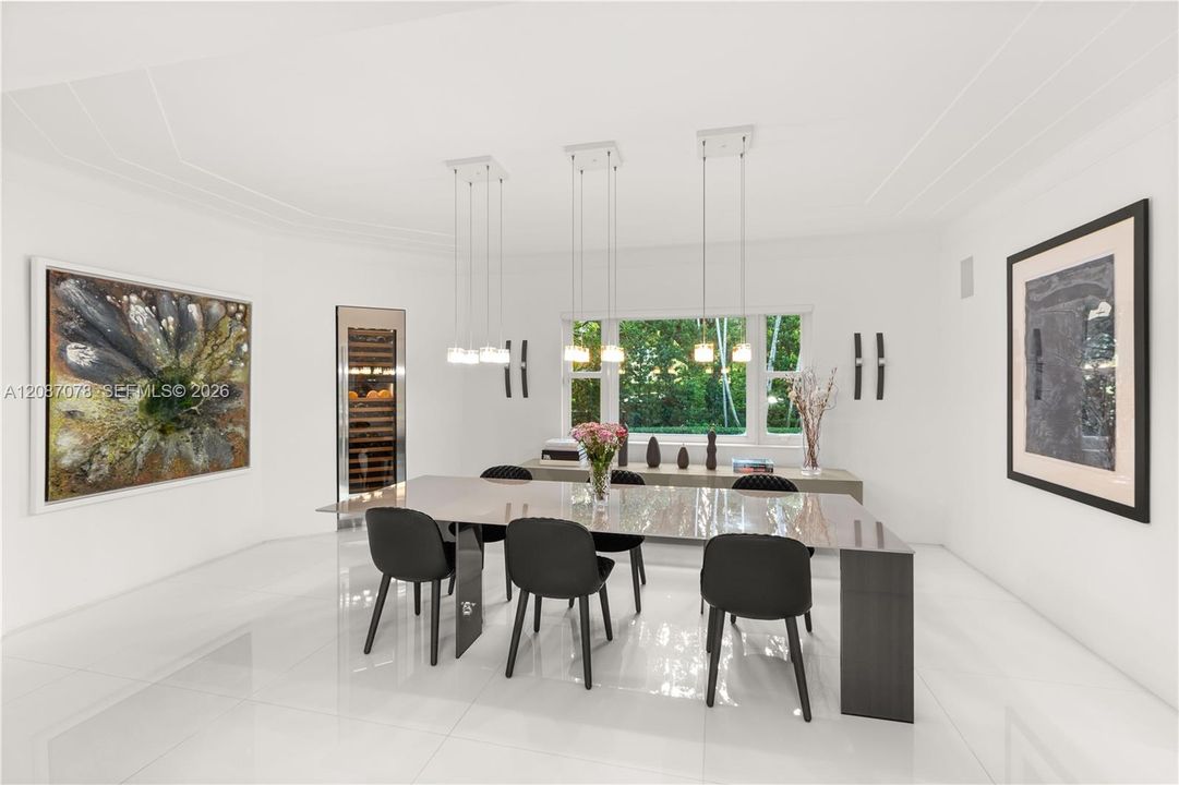 En Venta: $8,998,000 (5 camas, 5 baños, 5427 Pies cuadrados)