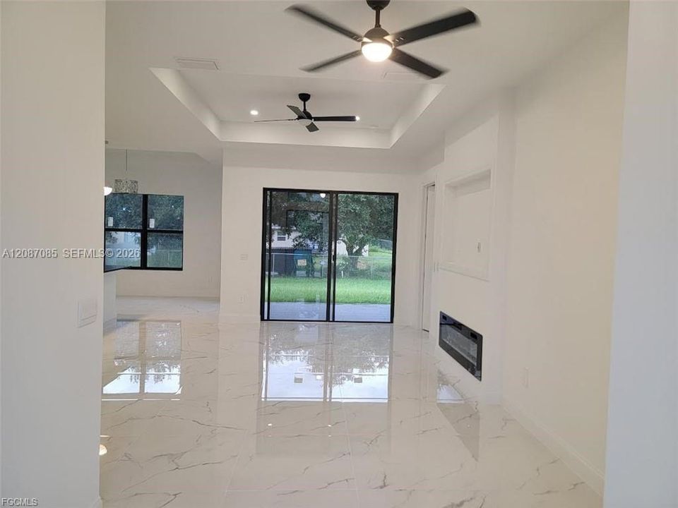 For Sale: $389,000 (3 beds, 2 baths, 2704 Square Feet)