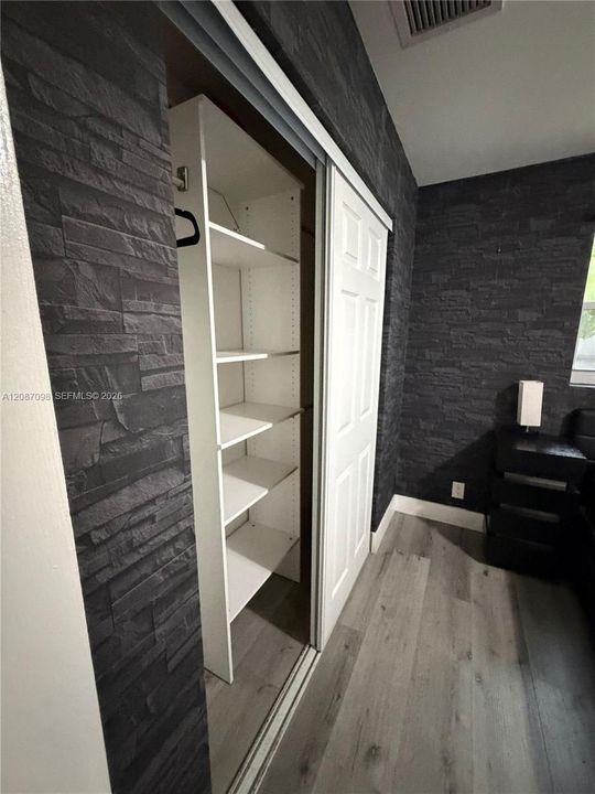 En Renta: $3,500 (4 camas, 2 baños, 1276 Pies cuadrados)