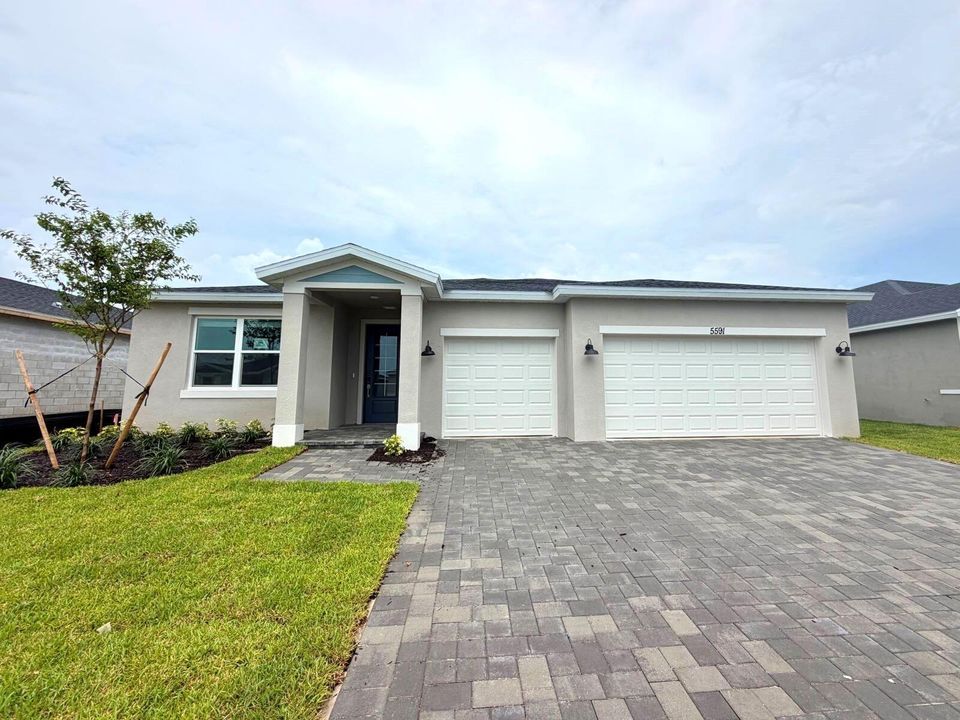 5591 Hampton Park Cir.